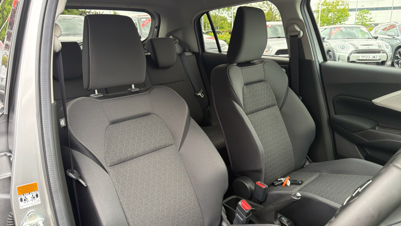 Suzuki Swift 1.2 Mild Hybrid Motion 5dr Petrol Hatchback